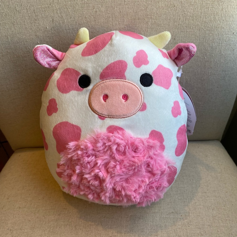 🆕 Squishmallows Evangelica 8” 2023 Valentine Pink Cow Hearts Plush